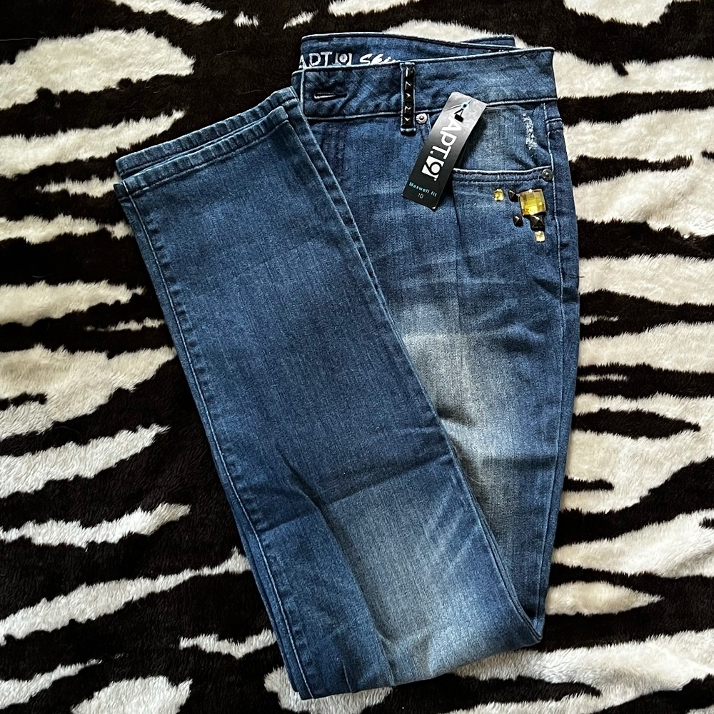 NWT APT 9 skinny mid-rise straight hip & thigh denim jeans - size 10